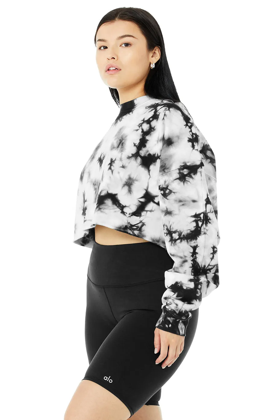 Tie-Dye Extreme Crop Crew Neck - Black/White Tie-Dye